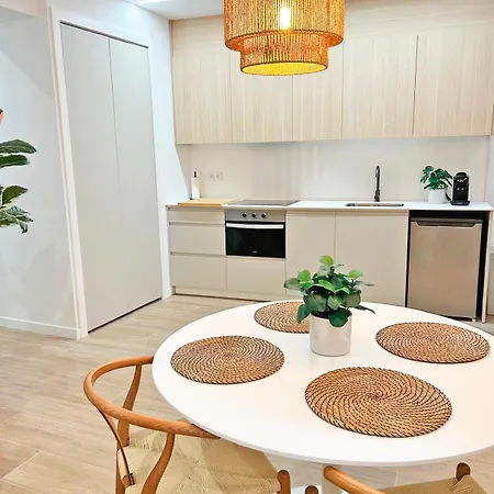 Ayuntamiento, Centrico Nuevo, Aire Acondicionado Apartment *